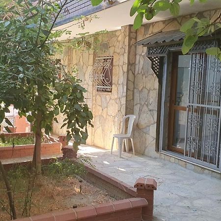 2+1 Apartm With Garden + Balcony , At Ladies Beach Kusadası Zewnętrze zdjęcie
