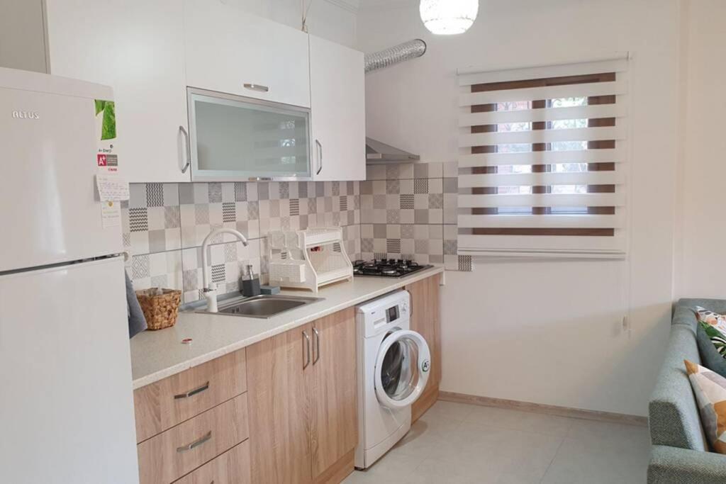 2+1 Apartm With Garden + Balcony , At Ladies Beach Kusadası Zewnętrze zdjęcie