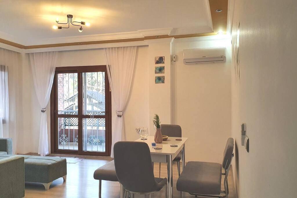 2+1 Apartm With Garden + Balcony , At Ladies Beach Kusadası Zewnętrze zdjęcie