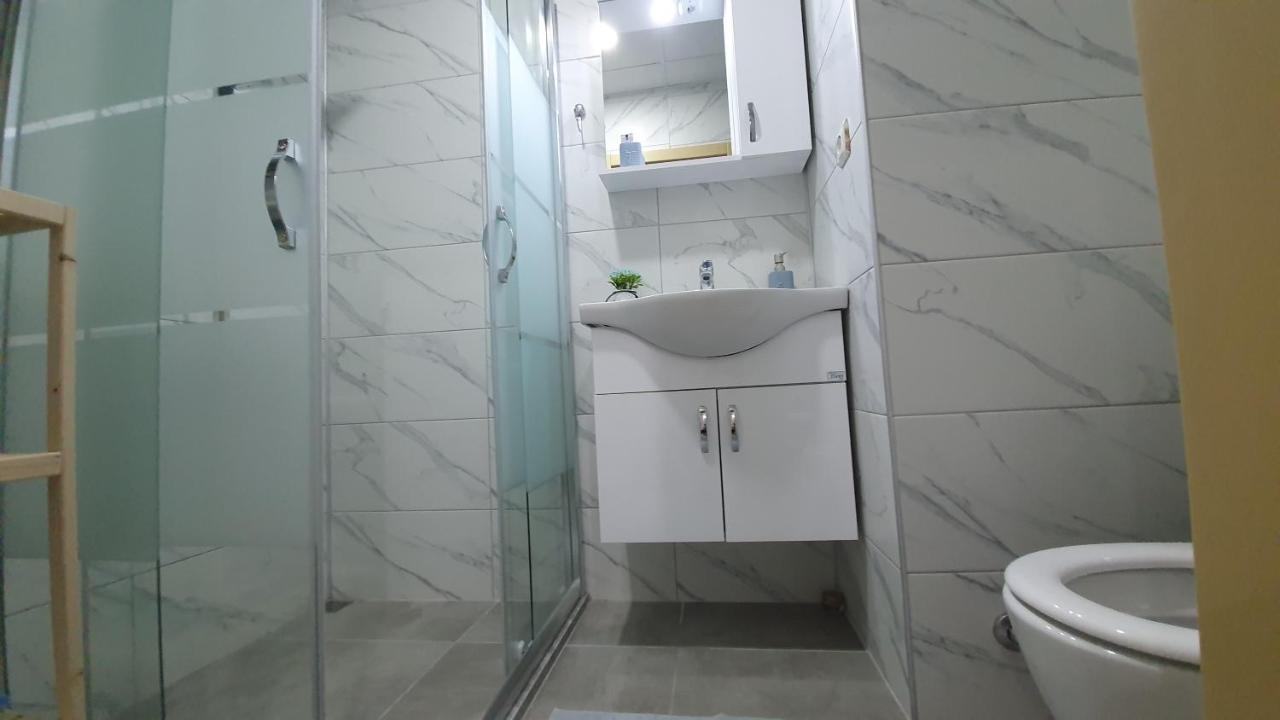 2+1 Apartm With Garden + Balcony , At Ladies Beach Kusadası Zewnętrze zdjęcie