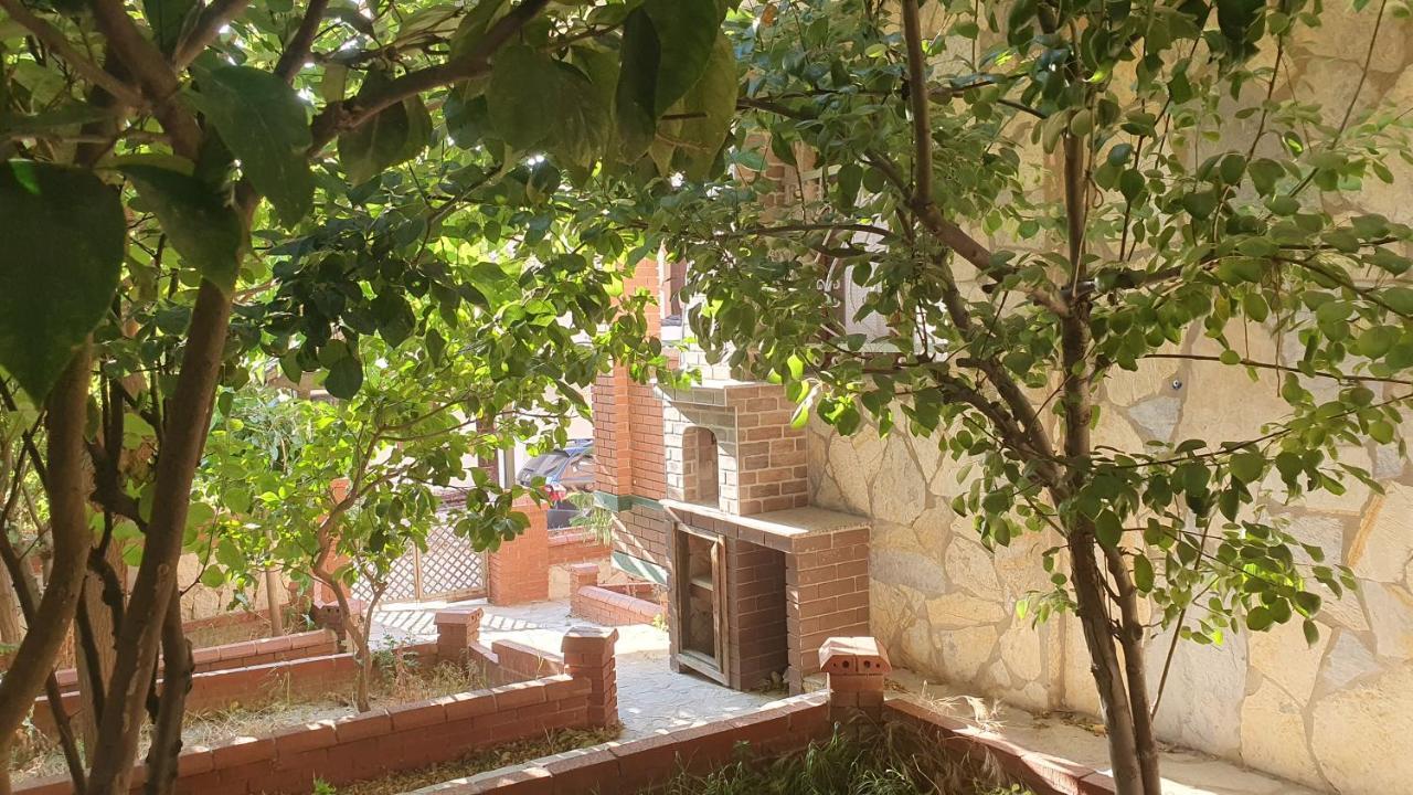 2+1 Apartm With Garden + Balcony , At Ladies Beach Kusadası Zewnętrze zdjęcie